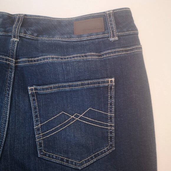Wind River High Rise Lined Ladies Medium Wash Size 8 Blue Jeans - Picture 9 of 13